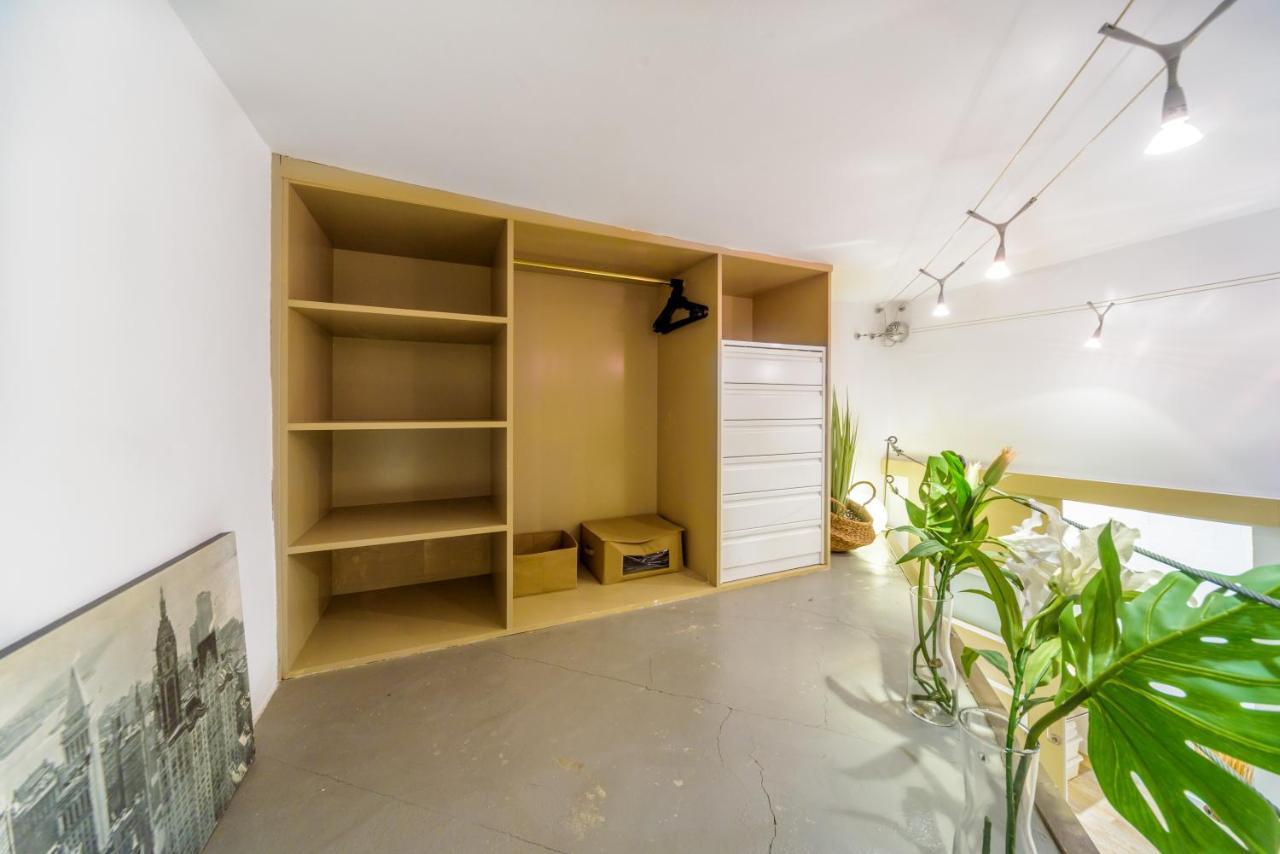 Ferienwohnung Stylish Loft At Chueca'S Heart Madrid Exterior foto