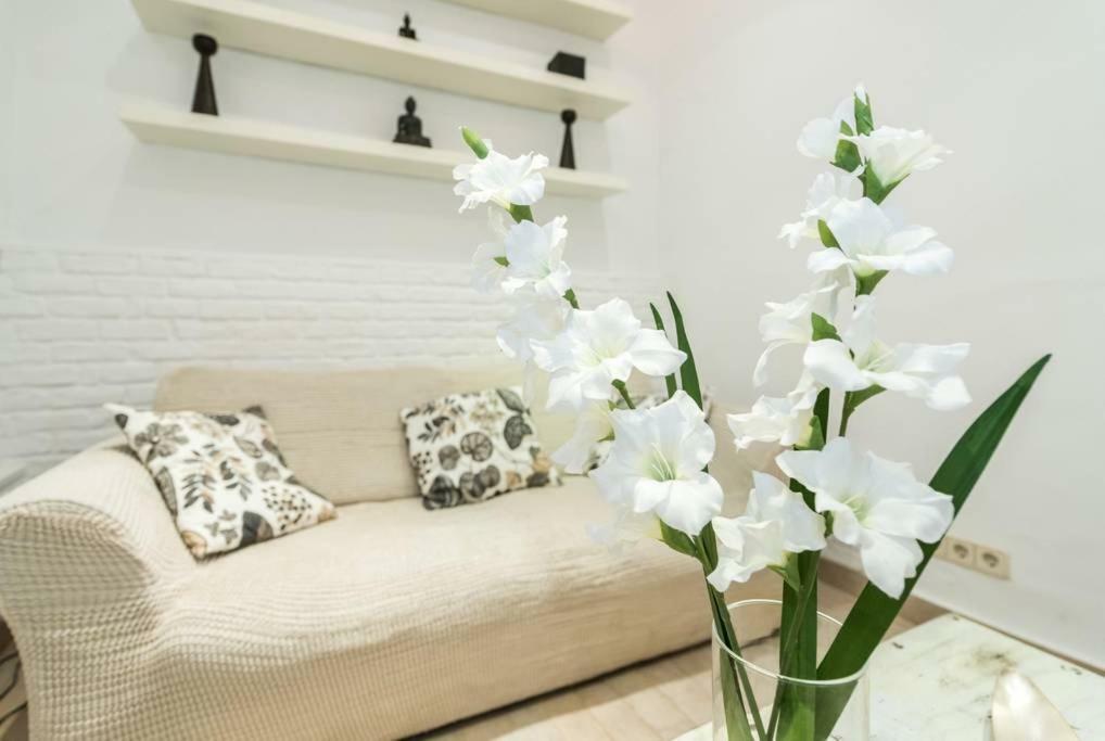 Ferienwohnung Stylish Loft At Chueca'S Heart Madrid Exterior foto